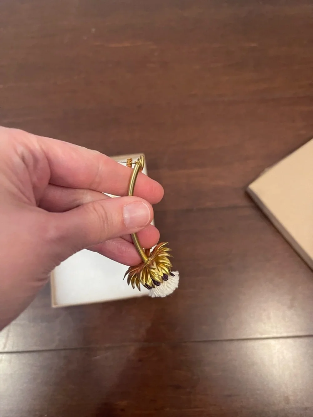 gold dandelion statement earrings new without tags - Picture 4 of 8
